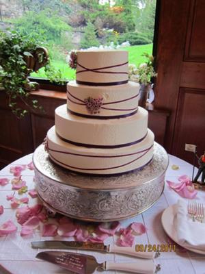 beautiful wedding cake